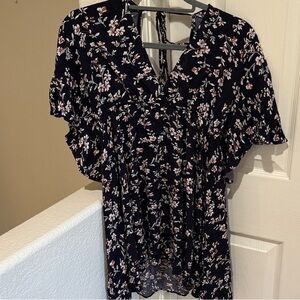 Navy Floral V-Neck Flutter Sleeve Blouse